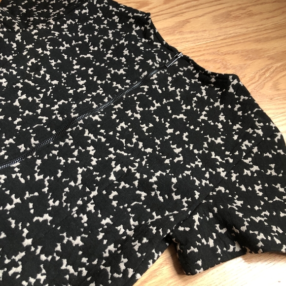 NWT LOFT Ponte Fit & Flare Maple Leaf Dress - Picture 7 of 9